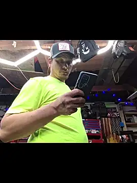 twistafatpipe online show from February 17, 11:55 pm