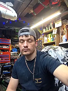 twistafatpipe online show from April 21, 10:23 pm