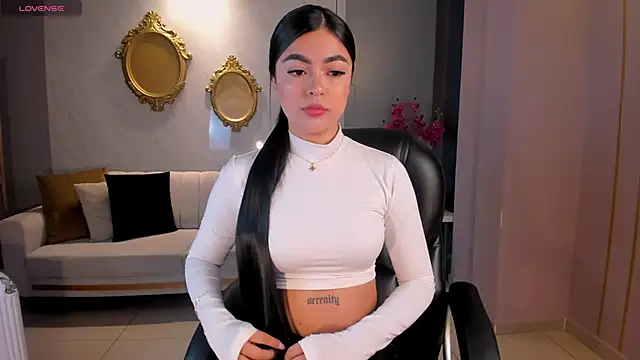 Snapshot of NataliaGaret chatting on October 11, 3:28 am NataliaGaret online show from October 11, 3:28 am