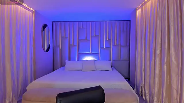 AyshelBrown online show from February 14, 4:31 am