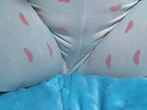 Snapshot of Darkplay_extreme chatting on November 1, 5:37 pm Darkplay extreme online show from November 1, 5:37 pm