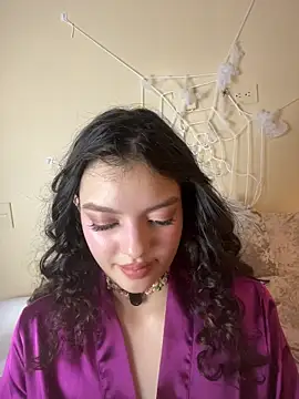 AriaHeavenss online show from November 2, 1:41 am