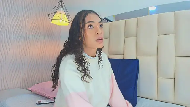 Snapshot of Vero_Temptation chatting on December 5, 12:25 pm Vero Temptation online show from December 5, 12:25 pm