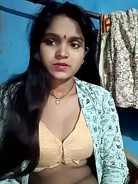 Snapshot of Harini_Gautam chatting on November 15, 6:26 pm Harini Gautam online show from November 15, 6:26 pm