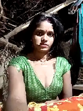 Snapshot of Harini_Gautam chatting on November 21, 7:01 pm Harini Gautam online show from November 21, 7:01 pm