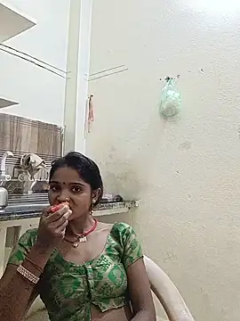Snapshot of Harini_Gautam chatting on July 30, 12:15 pm Harini Gautam online show from July 30, 12:15 pm