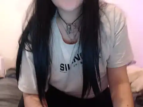 Snapshot of bluegoddessstoned chatting on September 9, 4:34 am bluegoddessstoned online show from September 9, 4:34 am