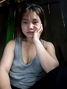 Snapshot of EllyBaby20 chatting on May 8, 12:49 am EllyBaby20 online show from May 8, 12:49 am
