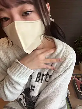 Snapshot of natsumi_NTR_TV chatting on December 5, 12:19 am natsumi NTR TV online show from December 5, 12:19 am