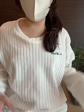 Snapshot of natsumi_NTR_TV chatting on December 18, 12:27 am natsumi NTR TV online show from December 18, 12:27 am