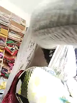 Bhavna hot online show from December 1, 10:20 am