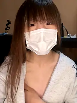 natsumiii online show from September 30, 12:43 pm