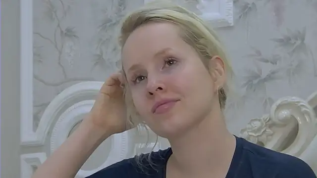 EllieFrosty  online show from July 16, 12:27 am