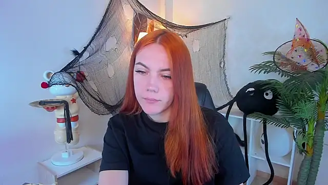 Snapshot of Gingerr_pie chatting on November 10, 6:29 pm Gingerr pie online show from November 10, 6:29 pm