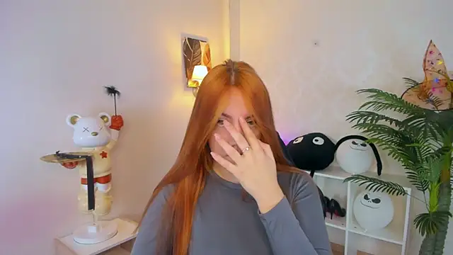 Snapshot of Gingerr_pie chatting on November 21, 6:39 pm Gingerr pie online show from November 21, 6:39 pm