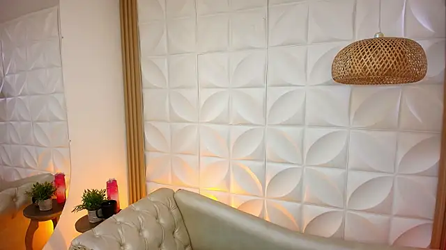 Lily rousee  online show from November 10, 12:48 pm