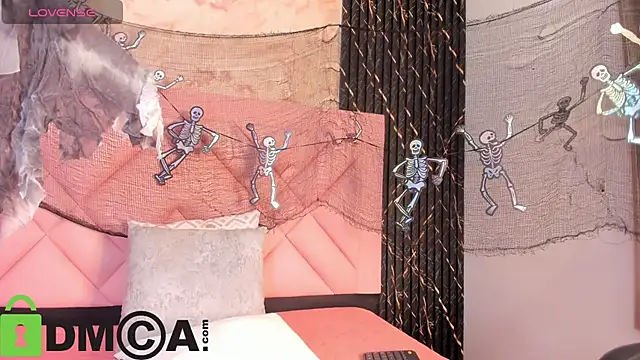 maia bianchi online show from October 8, 1:53 pm