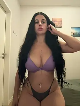 baddieworld1 online show from April 28, 11:04 am