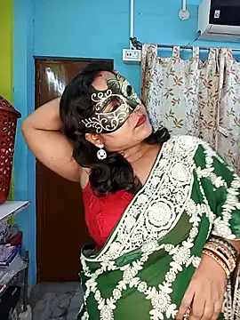 Snapshot of extreamhot1 chatting on November 15, 7:10 pm extreamhot1 online show from November 15, 7:10 pm