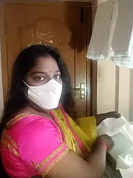 Snapshot of Megha_21 chatting on November 5, 5:40 am Megha 21 online show from November 5, 5:40 am