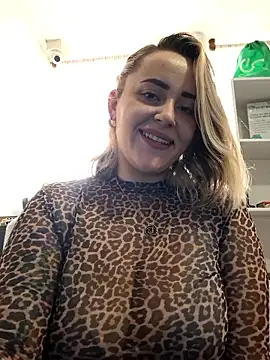 CurvyLust x online show from September 23, 2:31 pm