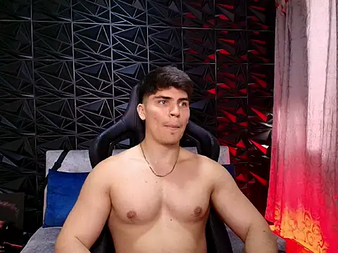 Snapshot of Jared_Rosse chatting on July 11, 6:32 pm Jared Rosse online show from July 11, 6:32 pm
