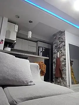 Im Venus online show from April 29, 1:10 am