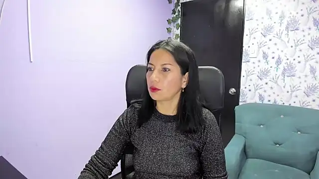 Megan Collinss  online show from November 12, 1:22 pm