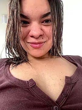 Snapshot of Pribaixinha chatting on December 18, 6:25 pm Pribaixinha online show from December 18, 6:25 pm