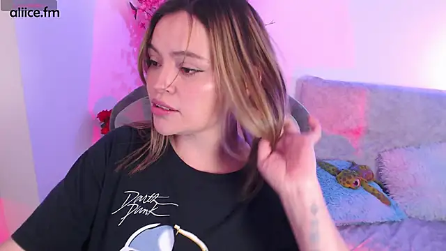 aliiceFM online show from September 14, 3:05 am