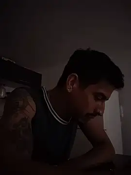 Juann-cock online show from June 23, 11:30 am