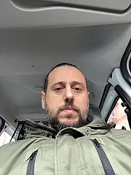 Snapshot of paleron34 chatting on April 10, 12:43 pm paleron34 online show from April 10, 12:43 pm