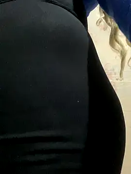 Cuckold-masters-dog online show from October 25, 12:18 am