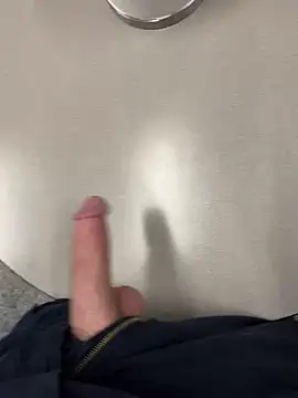 Snapshot of 66Retro99 chatting on November 8, 3:18 am 66Retro99 online show from November 8, 3:18 am