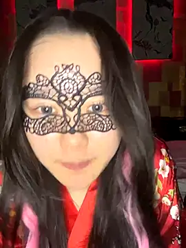 Snapshot of NENEandOJI chatting on October 16, 11:44 am NENEandOJI online show from October 16, 11:44 am