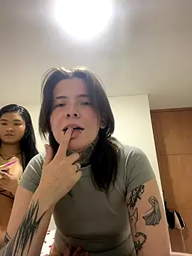 Snapshot of Kaliykatie chatting on November 29, 2:14 am Kaliykatie online show from November 29, 2:14 am