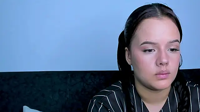 Snapshot of sweet_lily26 chatting on September 14, 2:22 am sweet lily26 online show from September 14, 2:22 am