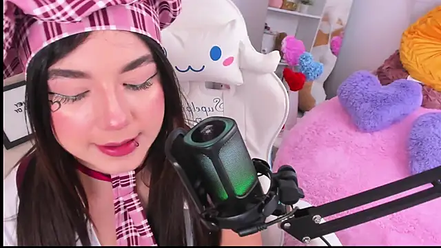 dolce antonellaa online show from February 21, 4:35 am