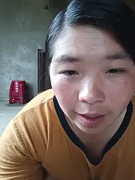 quynhkoolbae online show from May 30, 3:03 am
