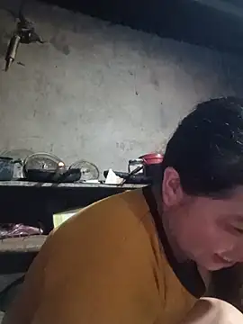 quynhkoolbae online show from June 18, 12:42 pm