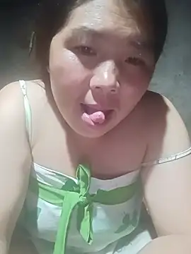 quynhkoolbae online show from July 10, 12:52 pm