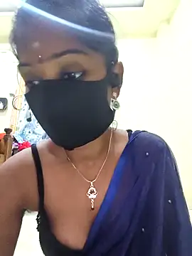 Snapshot of mounika26 chatting on October 20, 6:58 am mounika26 online show from October 20, 6:58 am