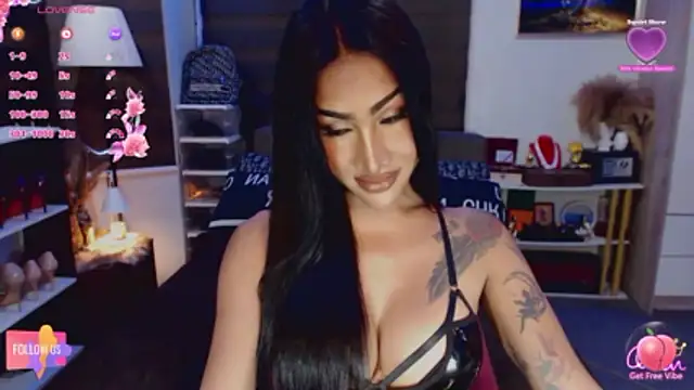 Snapshot of SeductiveVictoria chatting on May 20, 9:48 am SeductiveVictoria online show from May 20, 9:48 am