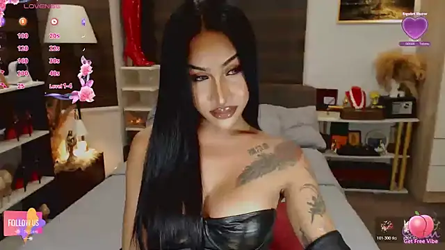 Snapshot of SeductiveVictoria chatting on June 8, 2:28 pm SeductiveVictoria online show from June 8, 2:28 pm