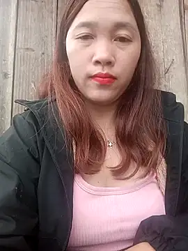 Snapshot of miumiu_00 chatting on November 13, 2:32 am miumiu 00 online show from November 13, 2:32 am