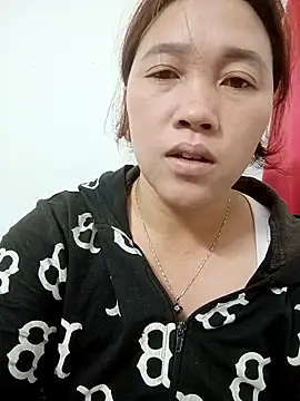 Snapshot of miumiu_00 chatting on November 15, 10:26 pm miumiu 00 online show from November 15, 10:26 pm