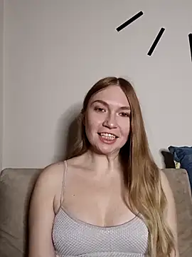 KisaVixen online show from April 28, 8:14 pm