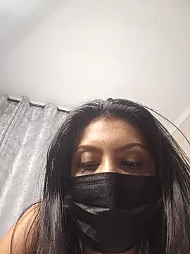 Indian GlowingMiax online show from April 23, 12:29 pm