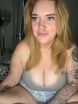 Snapshot of MysteriousMylaX chatting on November 1, 3:58 pm MysteriousMylaX online show from November 1, 3:58 pm