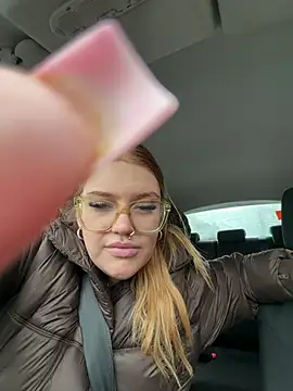 MysteriousMylaX online show from February 5, 2:33 pm